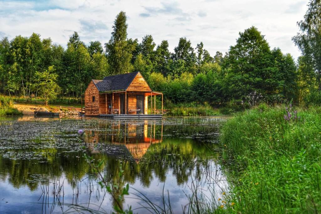 Heather Hut, Off-Grid Cottage On A Pond+2 Ha Darzkowo Exterior foto