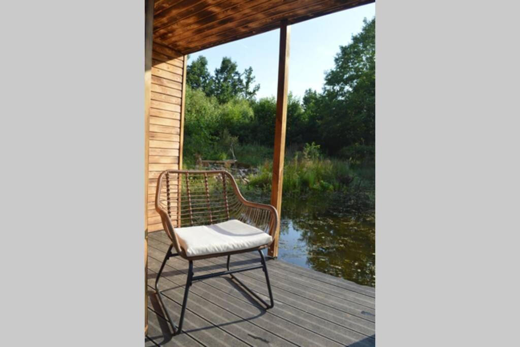 Heather Hut, Off-Grid Cottage On A Pond+2 Ha Darzkowo Exterior foto